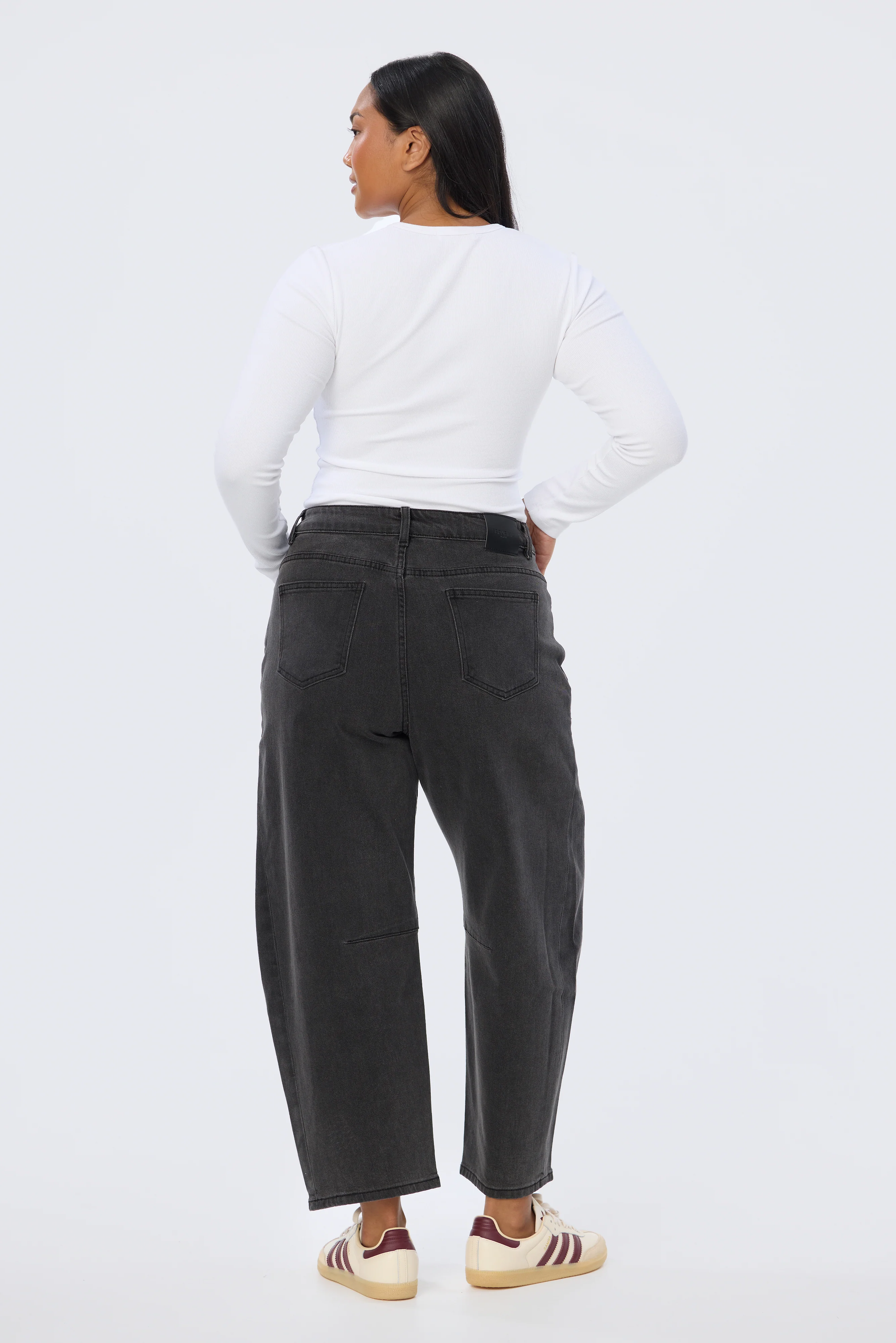 Horseshoe Jeans - Black Wash (Pre-Order) - Image 9