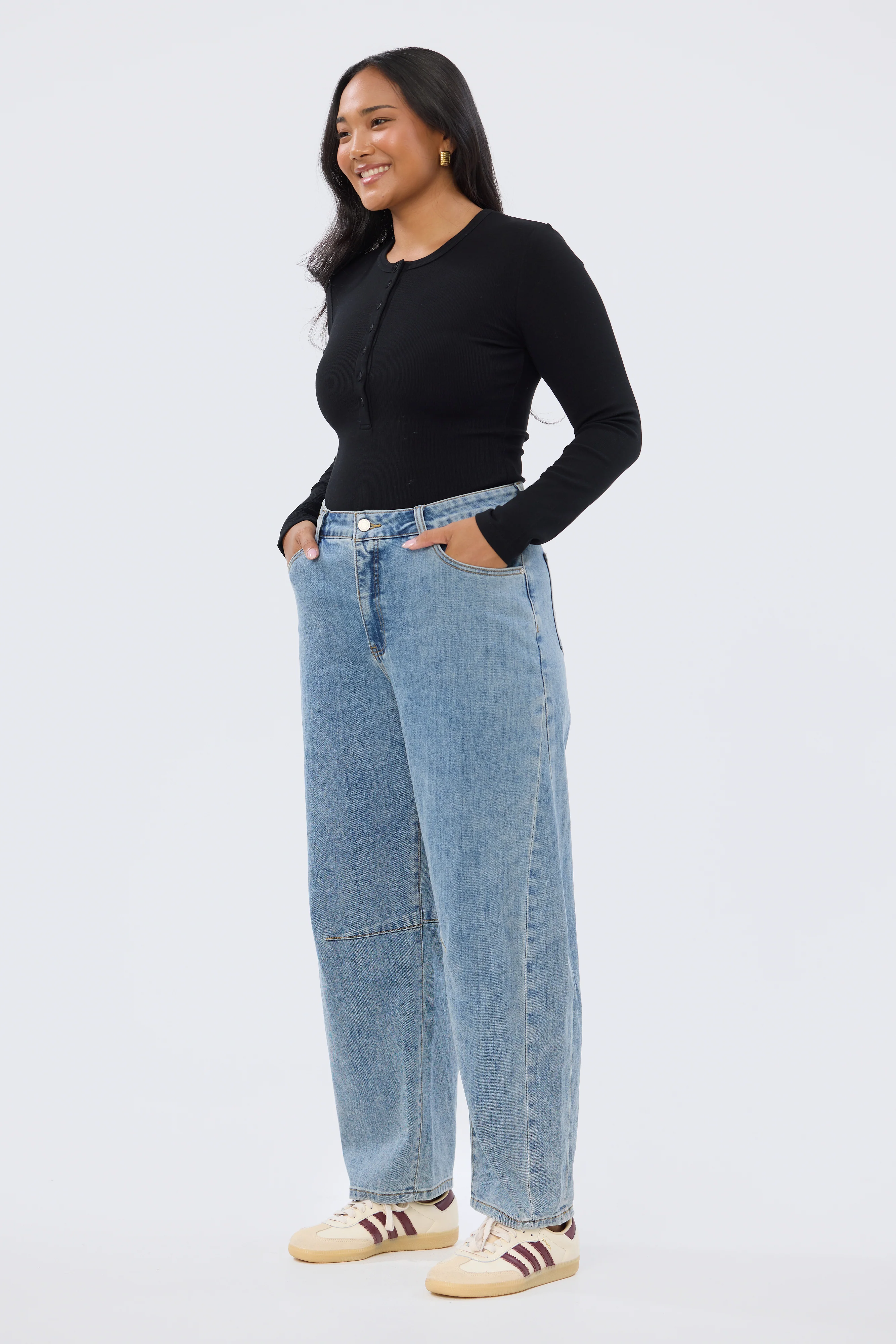 Horseshoe Jeans - Mid Blue Wash (Pre-Order) - Image 2