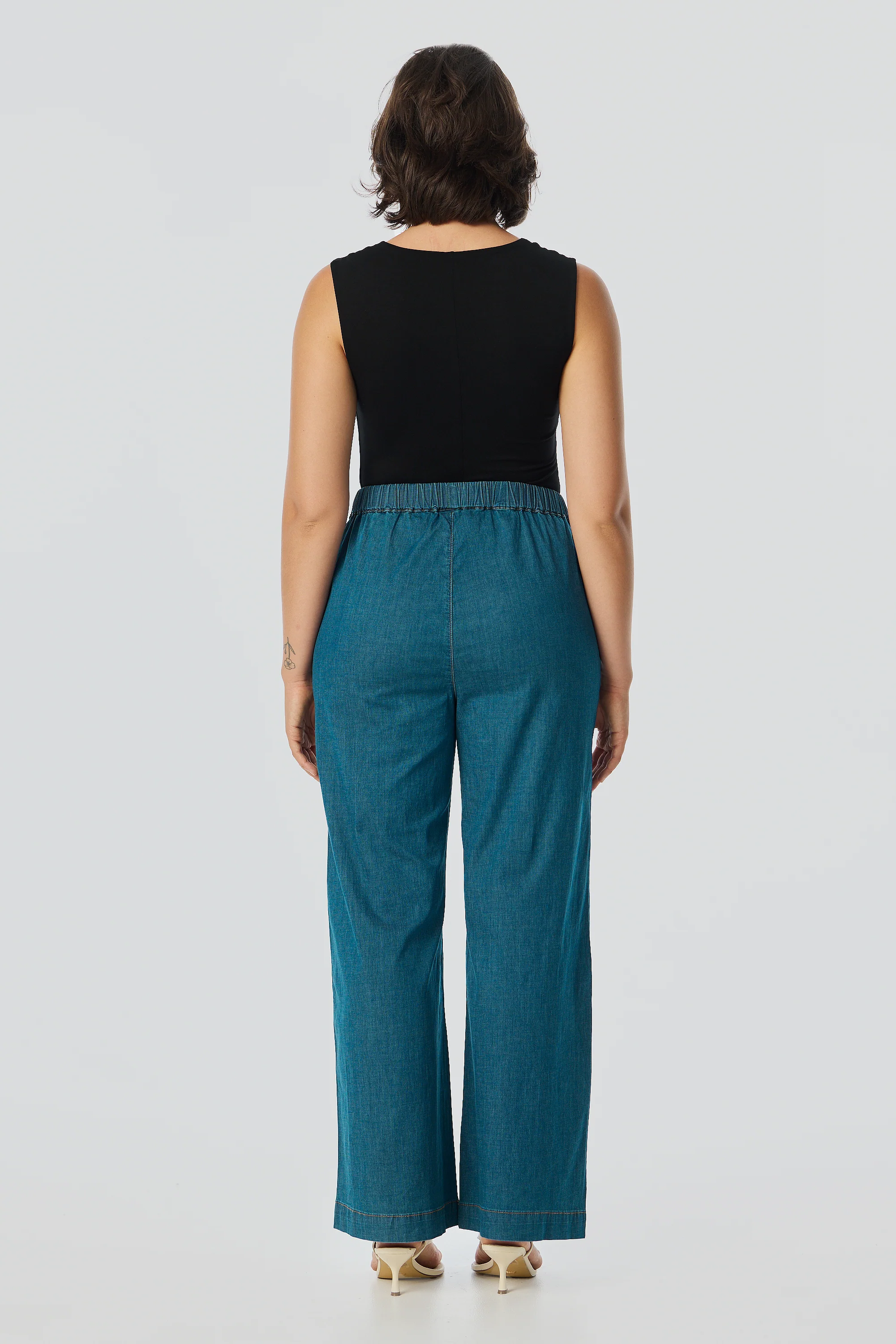 Knot Tank - Black - Image 5