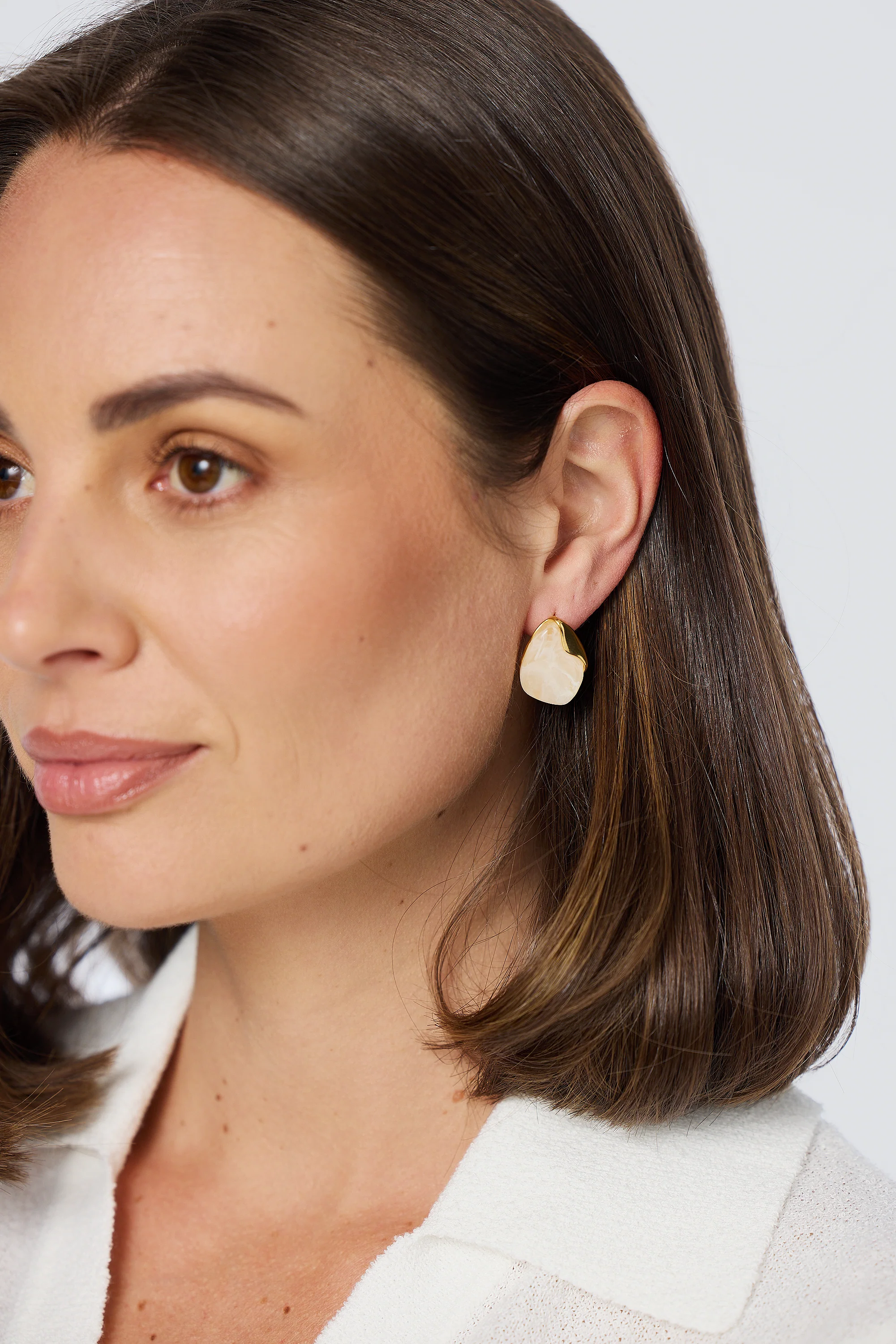Resin Stone Earrings - Ecru - Image 2