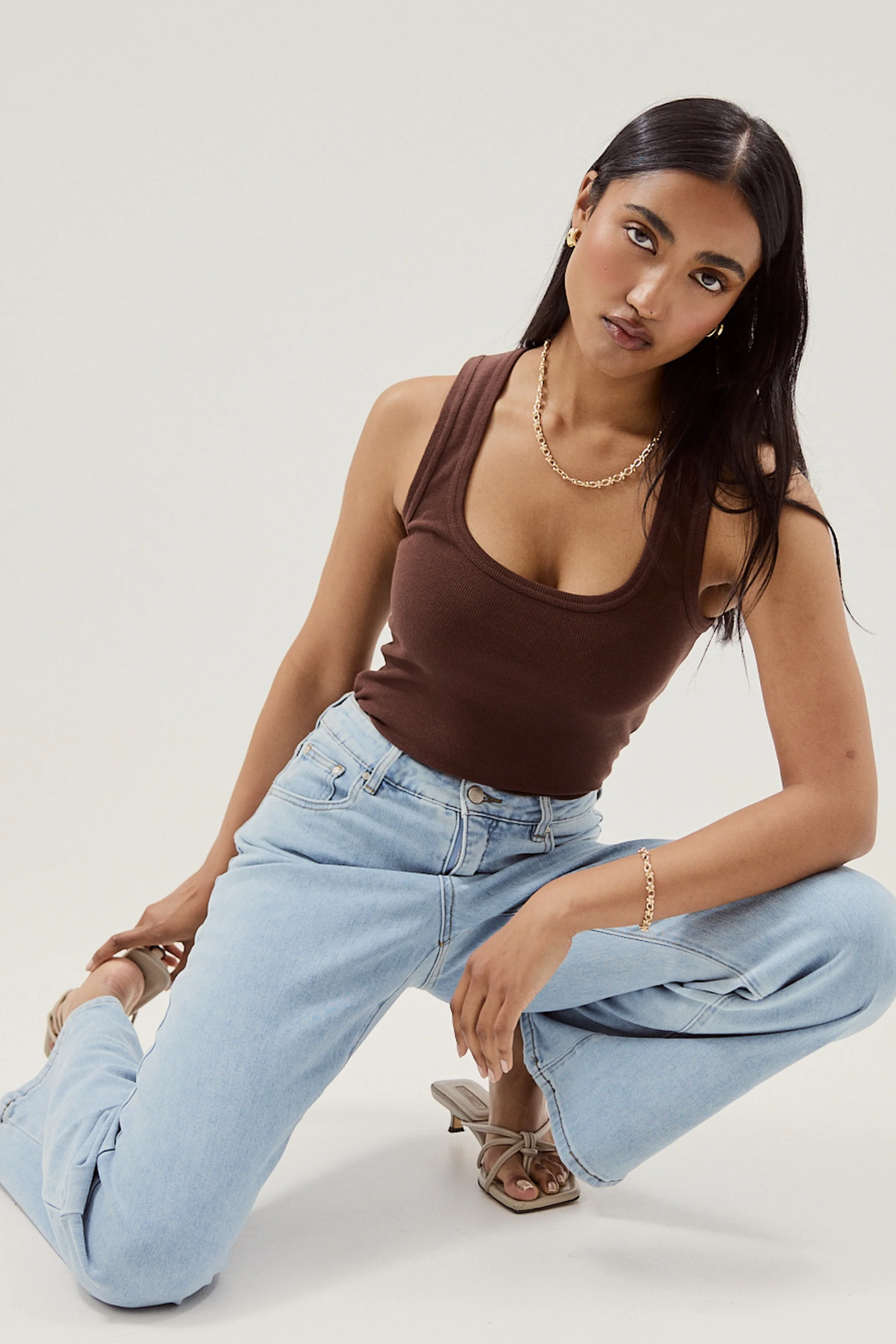 Scoop Neck Ribbed Tank - Espresso - Image 8