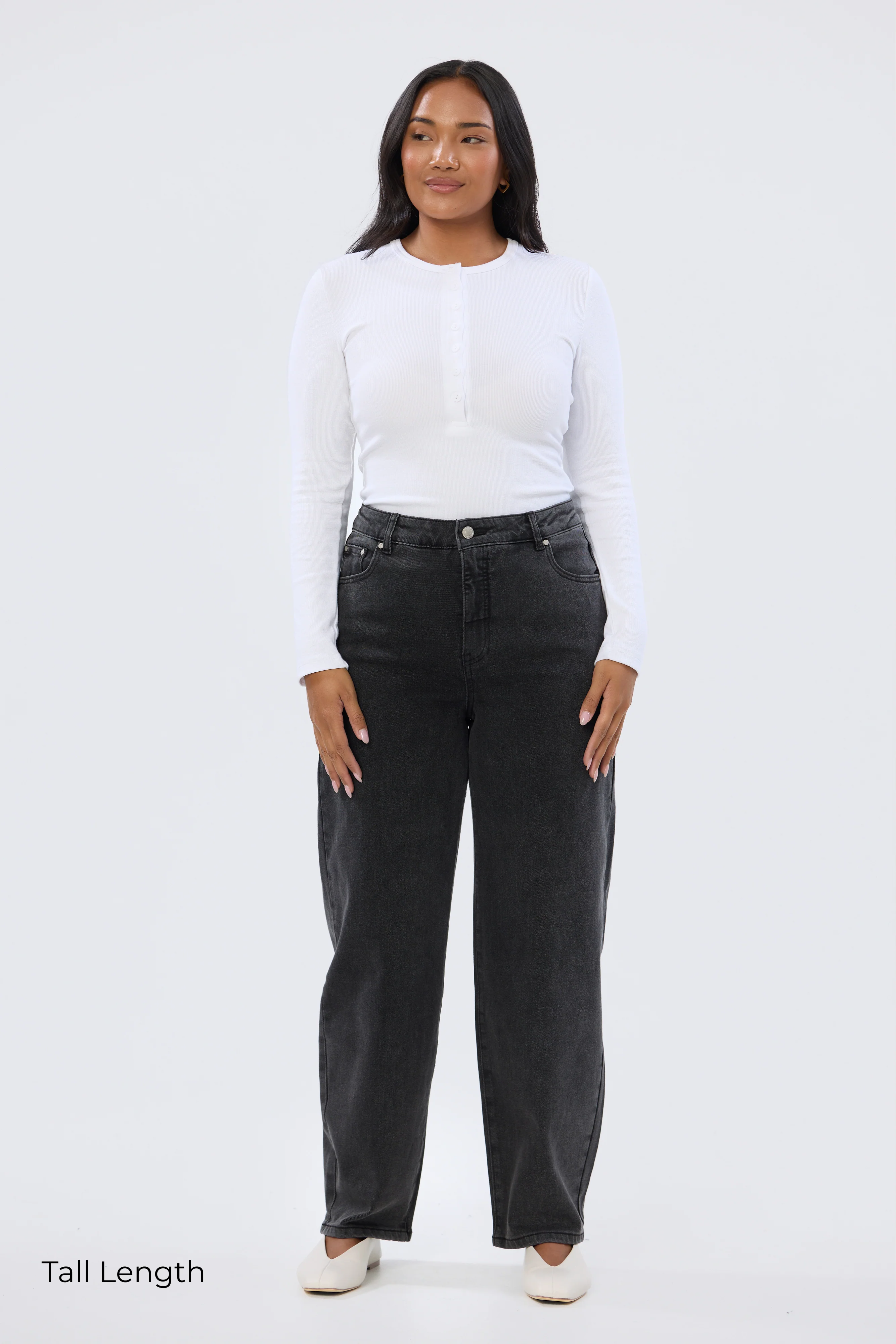 Signature Barrel Leg Jeans - Black Wash (Pre-Order) - Image 9