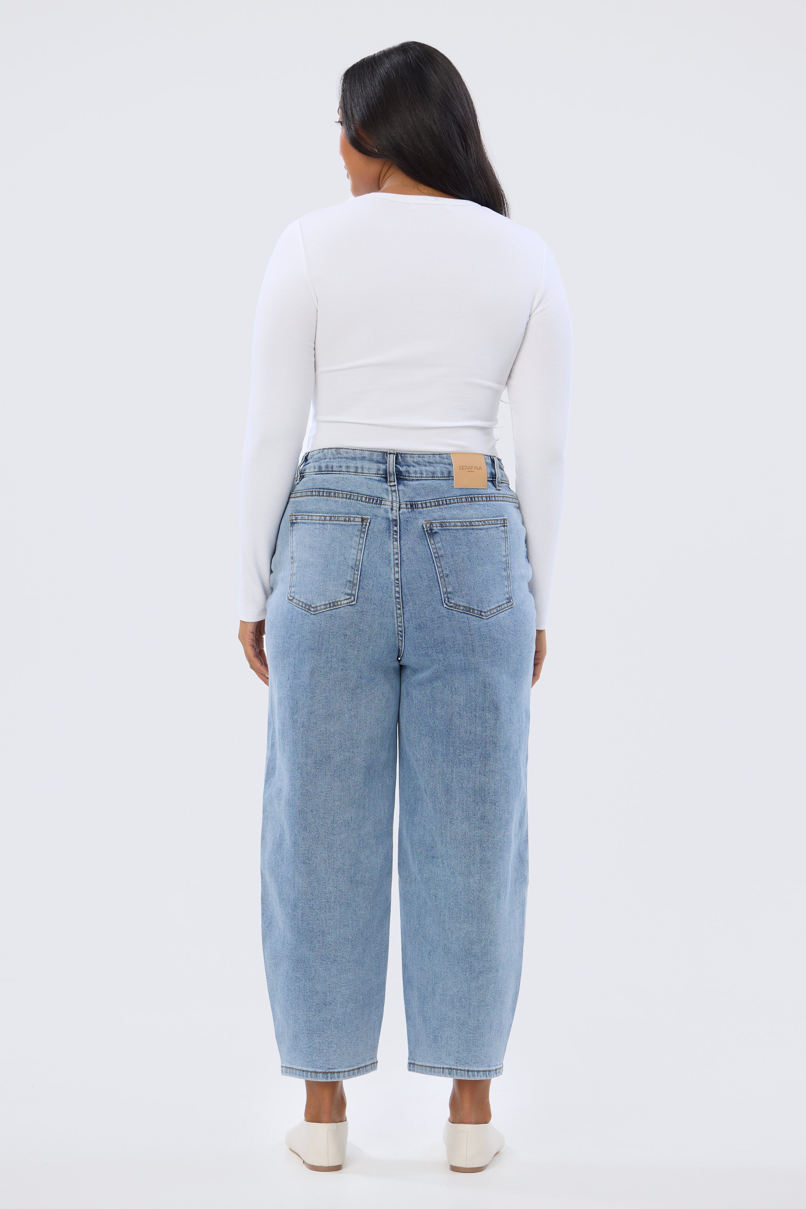 Signature Barrel Leg Jeans - Mid Blue Wash - Image 8
