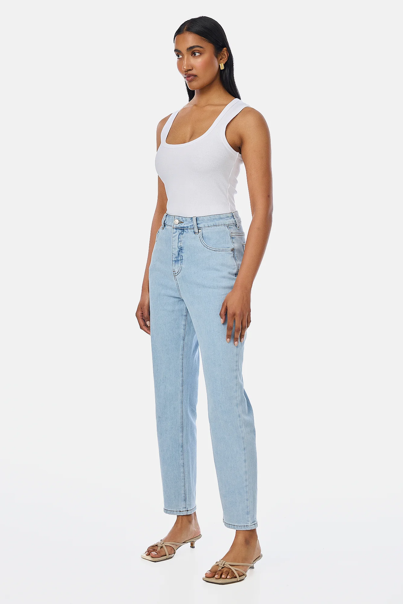 Signature Slim Leg Jeans - Light Blue Wash - Image 4