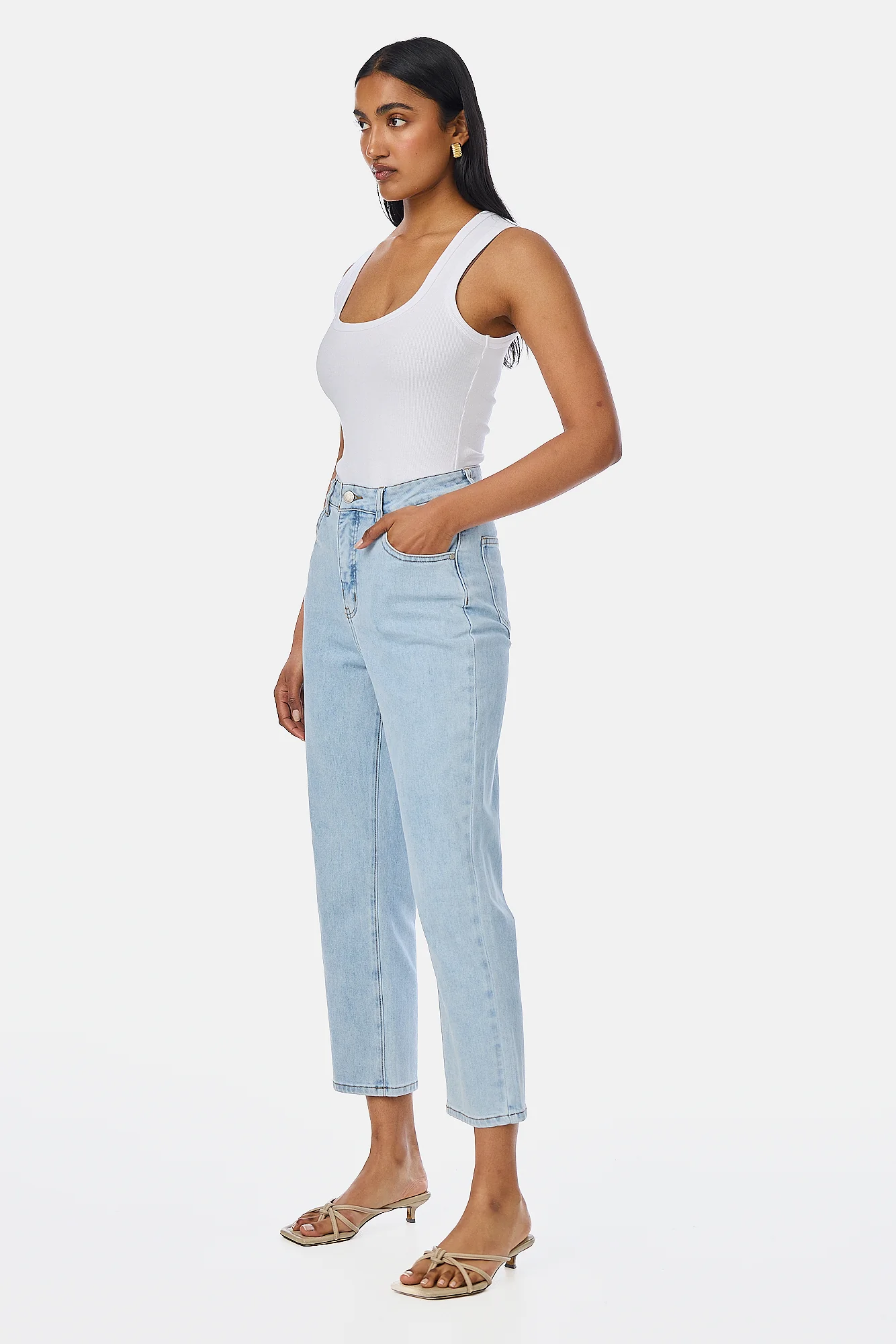 Signature Slim Leg Jeans - Light Blue Wash - Image 9