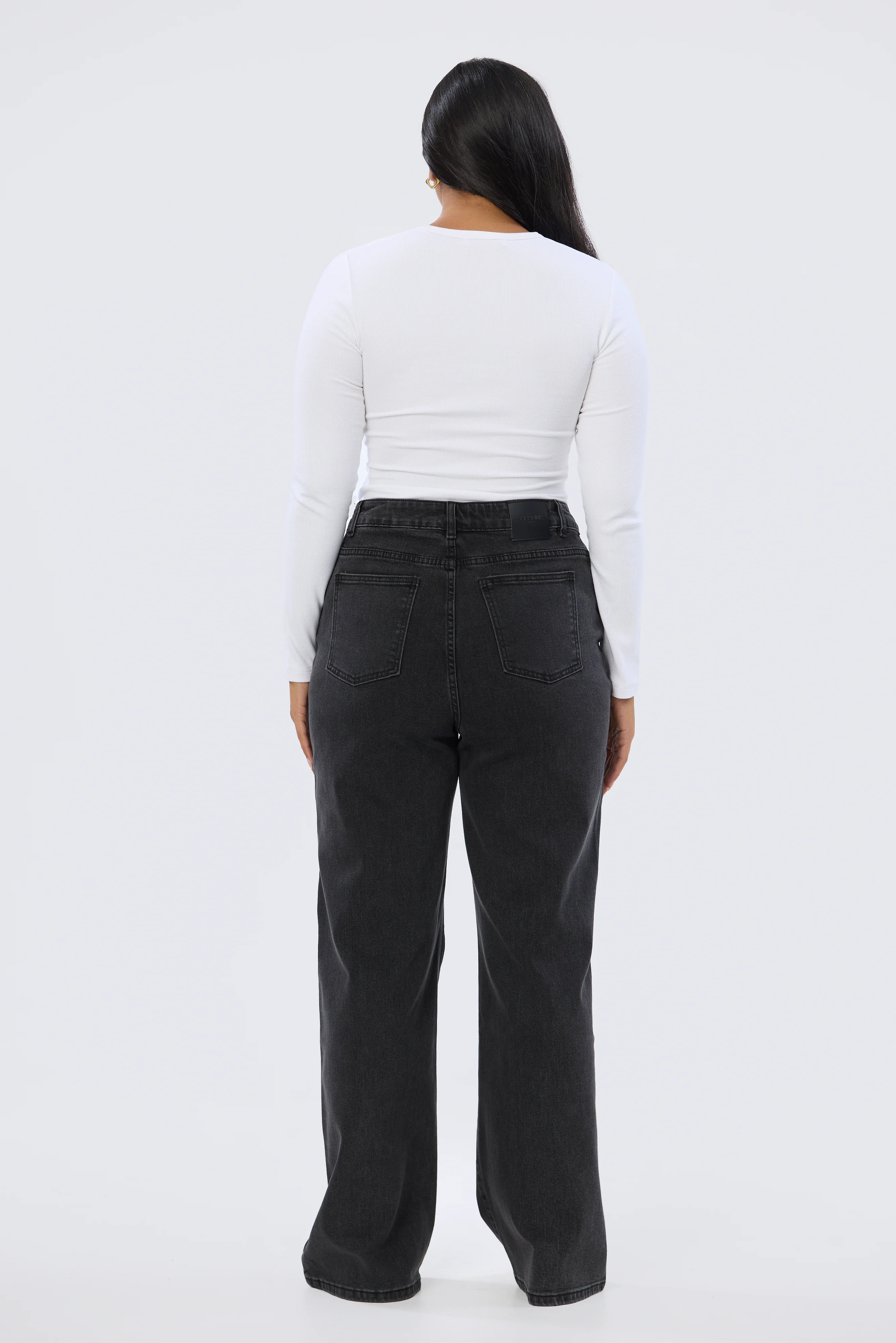Signature Straight Leg Jeans - Black Wash (Pre-Order) - Image 3