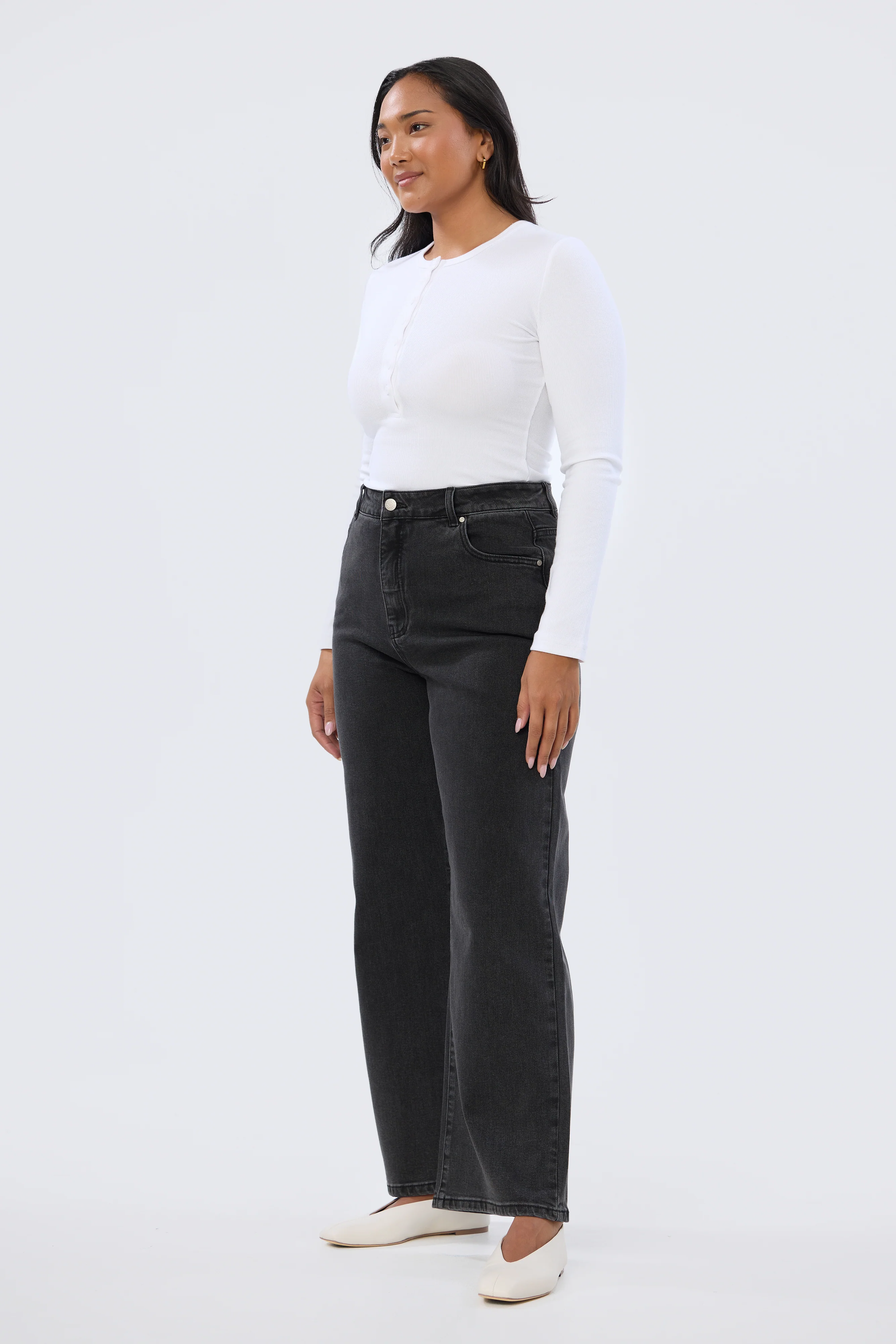Signature Straight Leg Jeans - Black Wash (Pre-Order) - Image 6