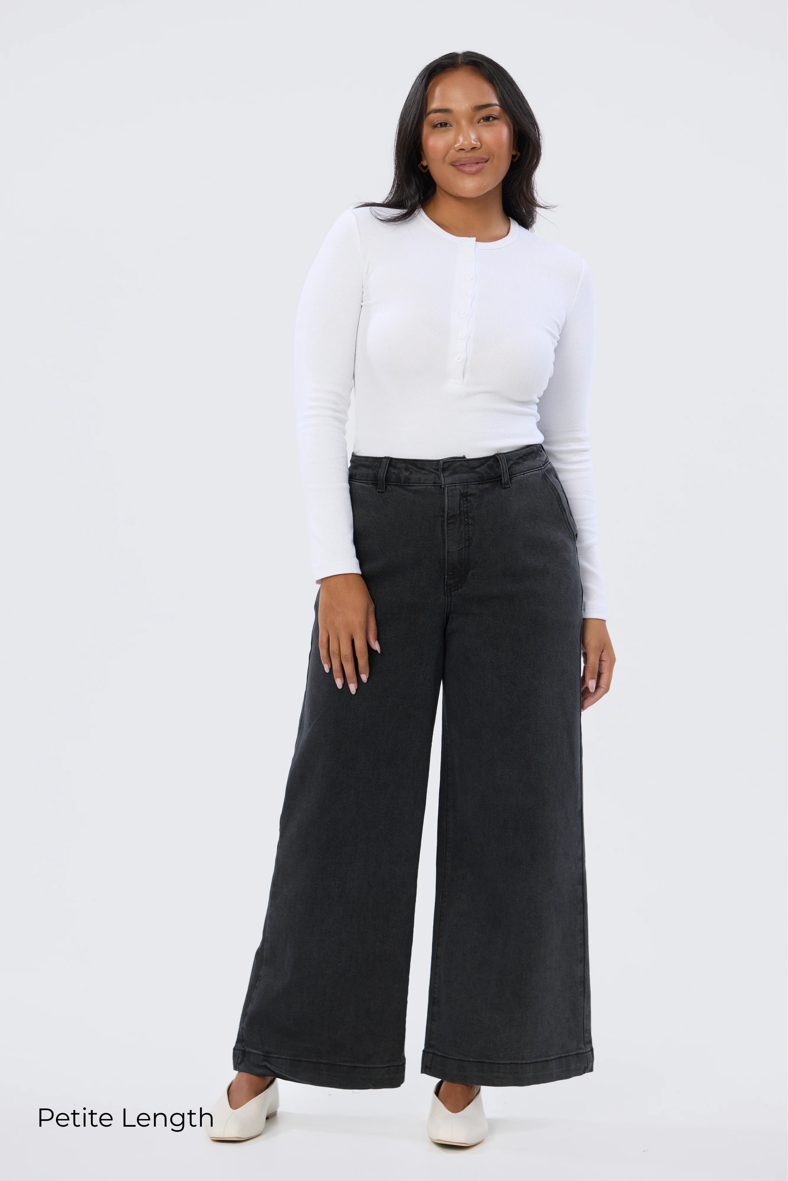 Signature Wide Leg Jeans - Black Wash (Pre-Order) - Image 5