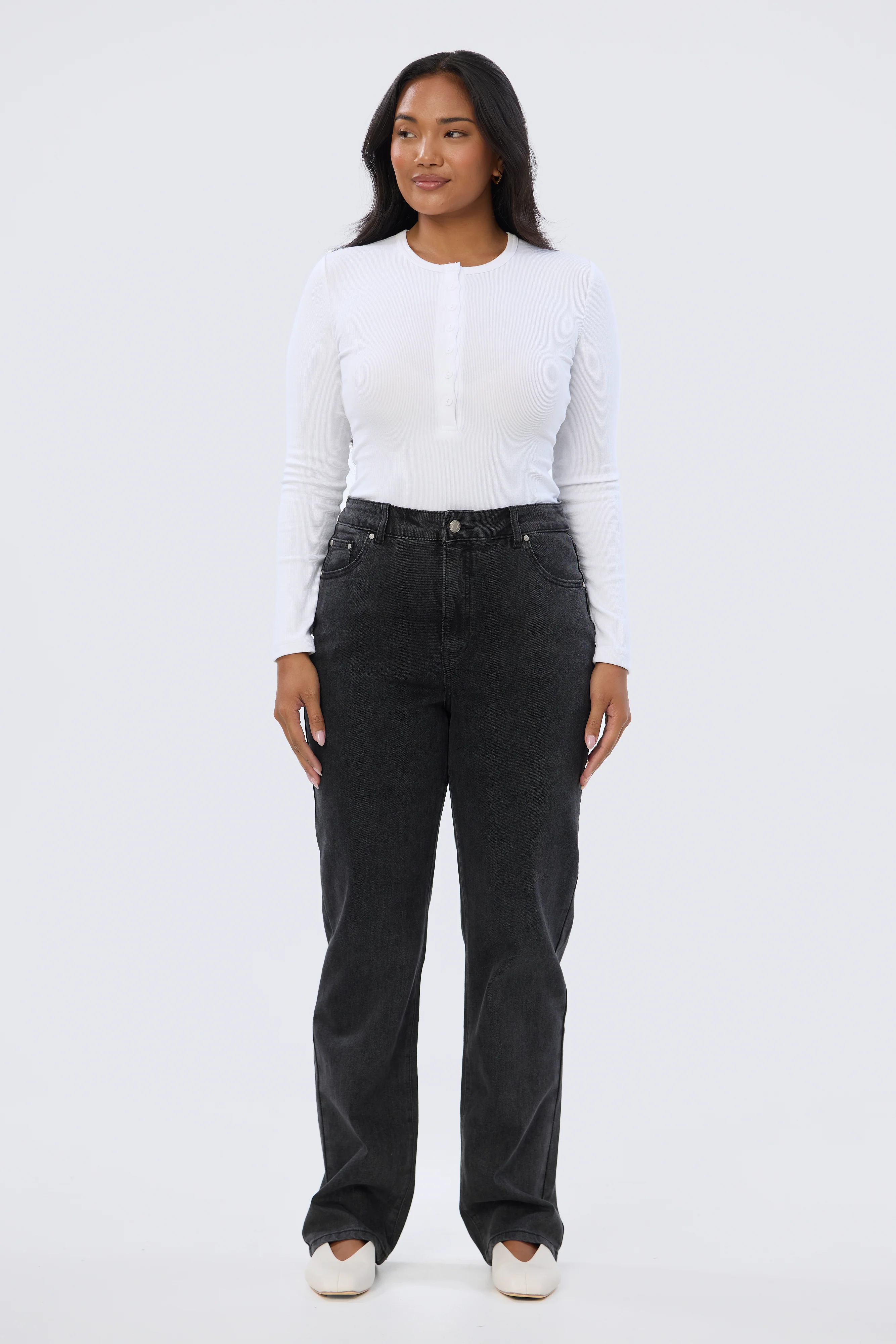 Signature Slim Leg Jeans - Black Wash (Pre-Order) - Image 12