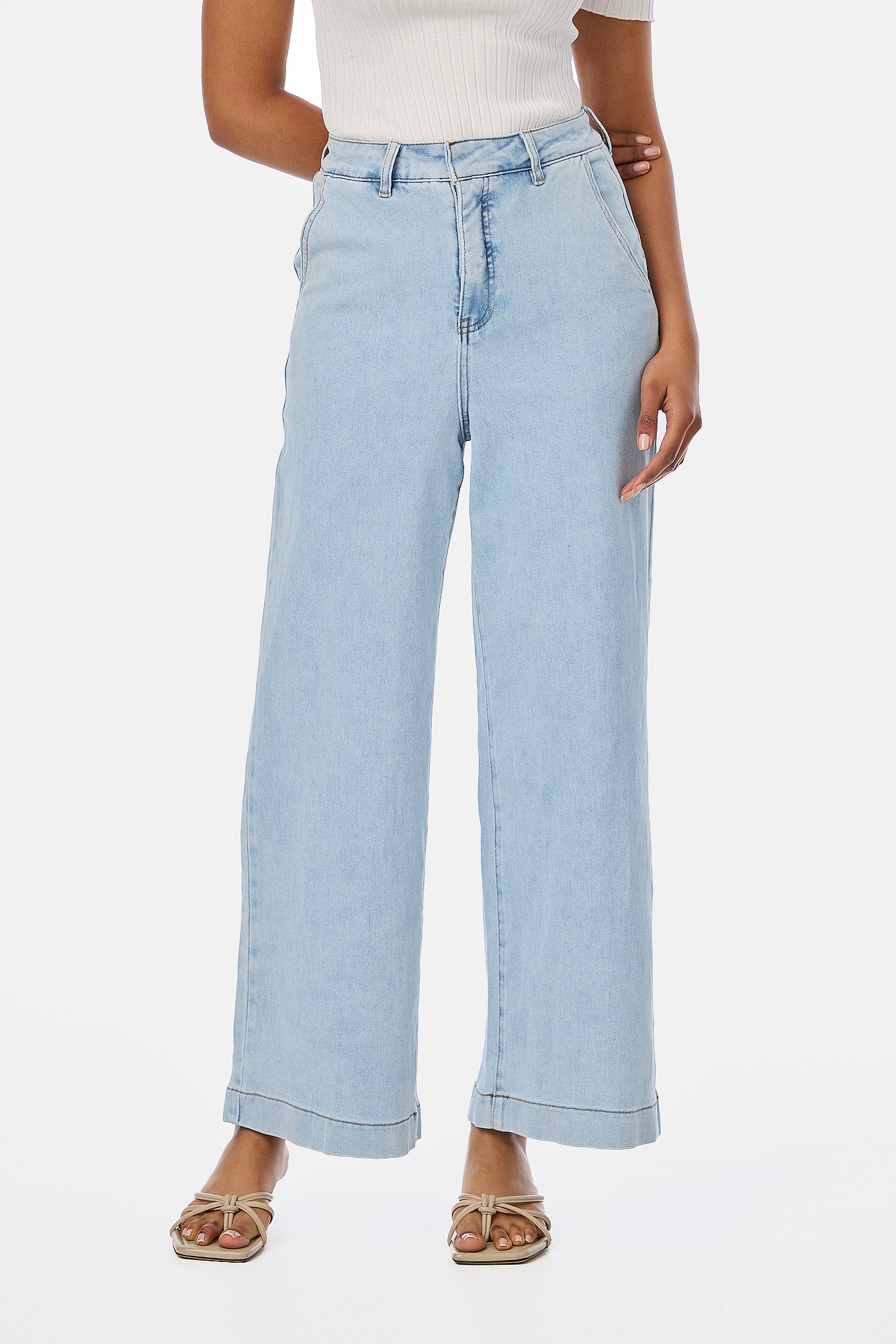 Signature Wide Leg Jeans - Light Blue Wash - Image 8