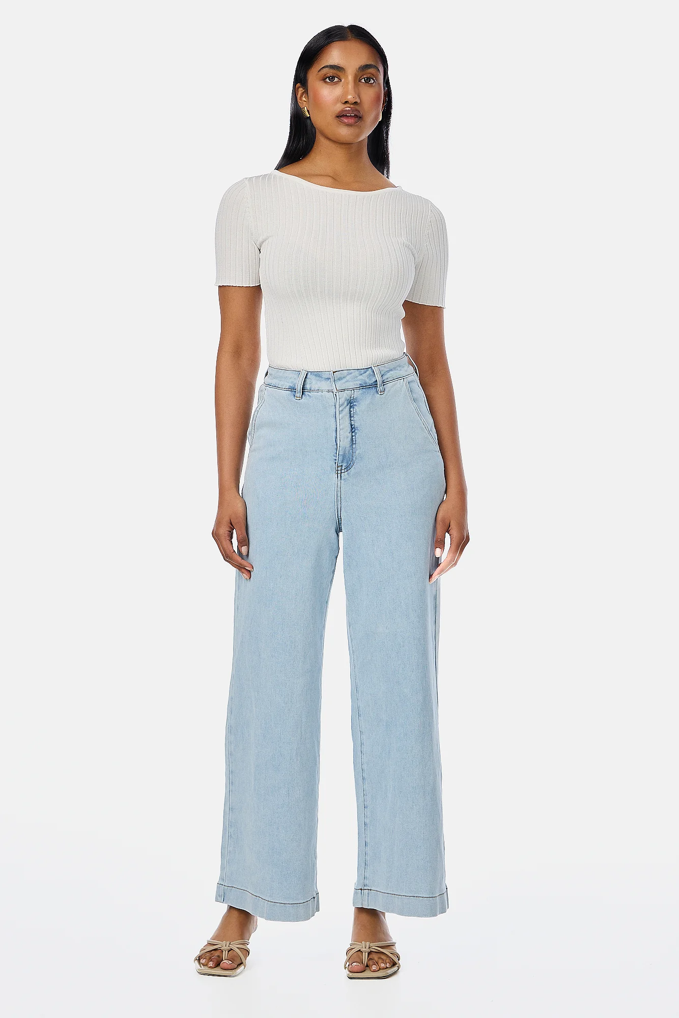 Signature Wide Leg Jeans - Light Blue Wash - Image 9
