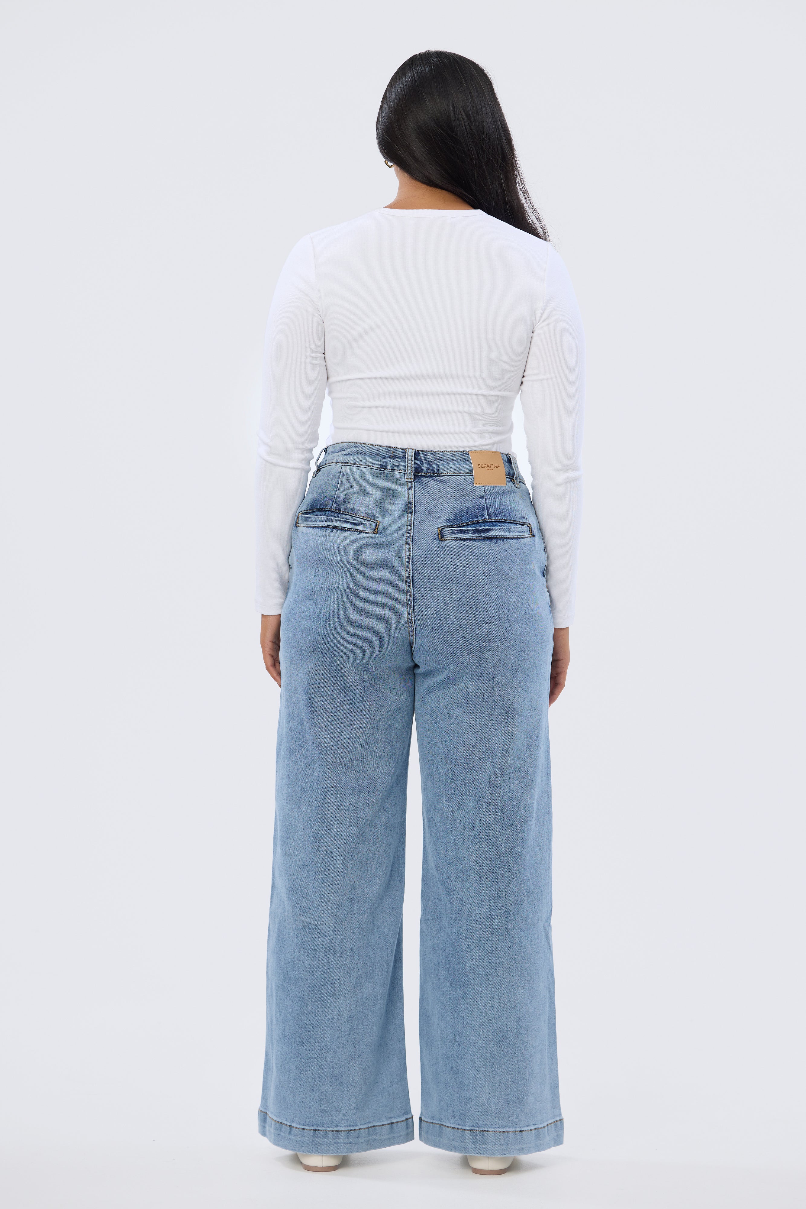 Signature Wide Leg Jeans - Mid Blue Wash - Image 3
