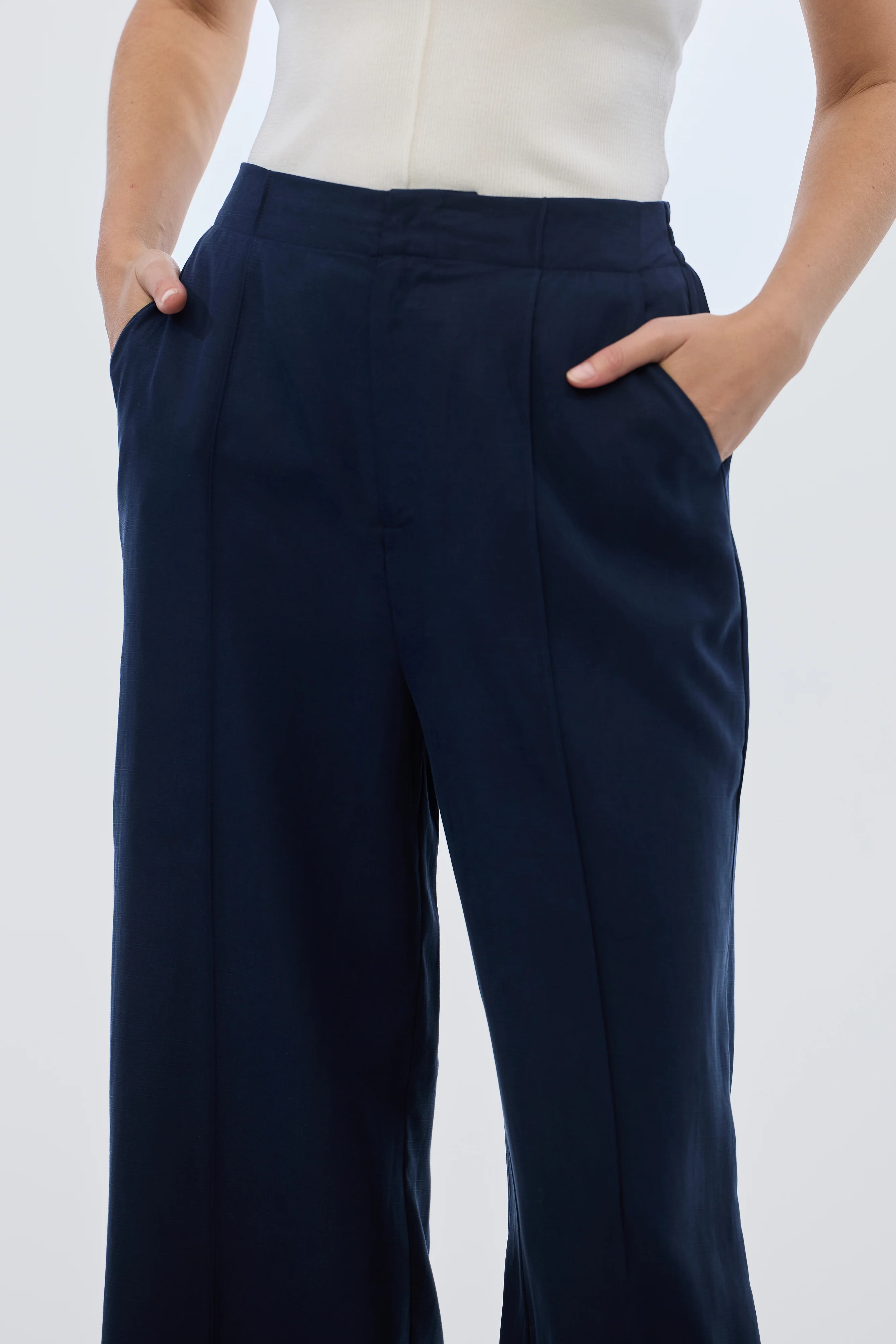 Tailored Pintuck Pants - Navy - Image 8