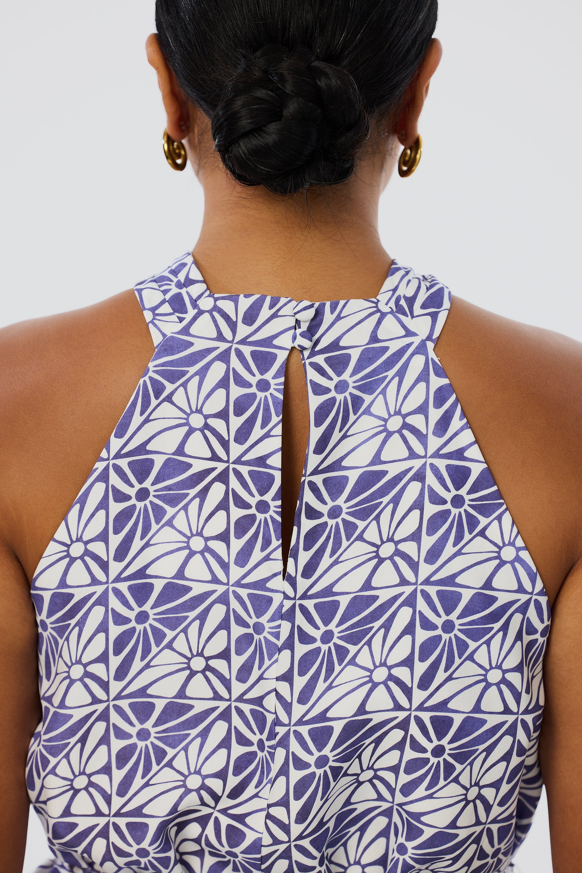 Twist Neck Halter Top - Blue Mosaic - Image 8